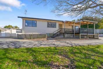 54 Mirrabooka Avenue, Botany Downs