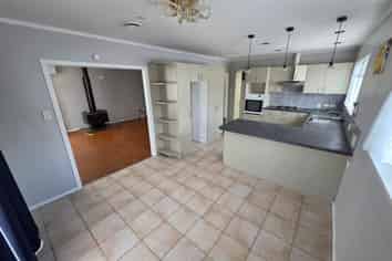 92 Reeves Road, Pakuranga Heights