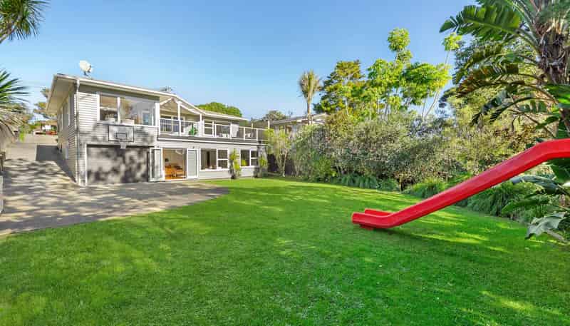 29 Kauri Glen Road, Northcote