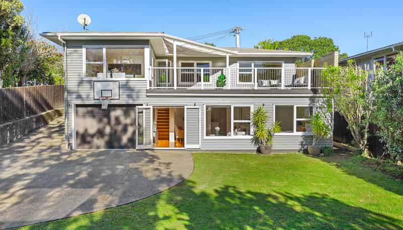 29 Kauri Glen Road, Northcote