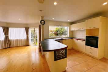 18 Trovare Place, Golflands