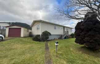 3 Quartz Avenue, Pukehangi