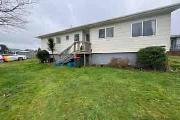 3 Quartz Avenue, Pukehangi