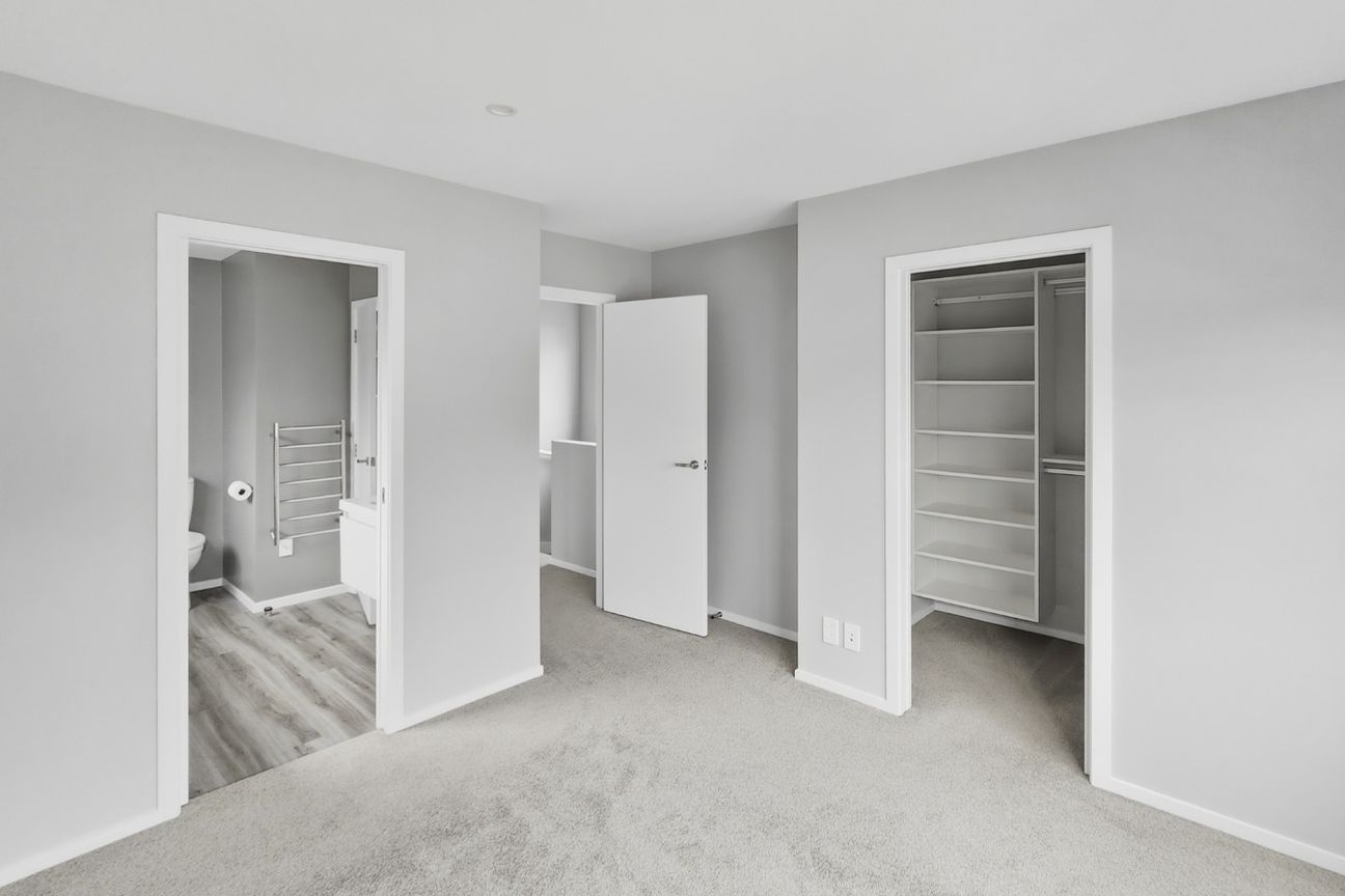 Modern 3-Bedroom Townhouse - Mehr