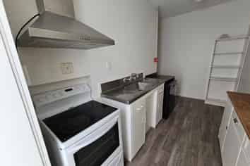 Flat 2/259 Jackson Street, Petone