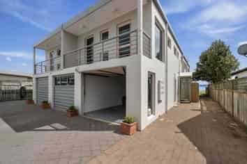 2/27 Willow Avenue, Hannahs Bay