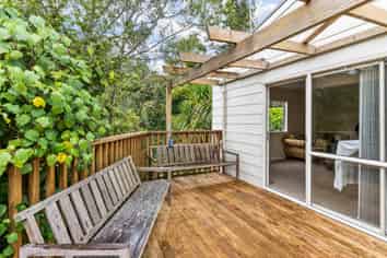 2/39 Lancaster Road, Beach Haven