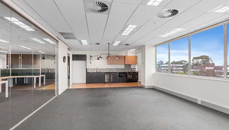  5 Sir William Pickering Drive, Burnside