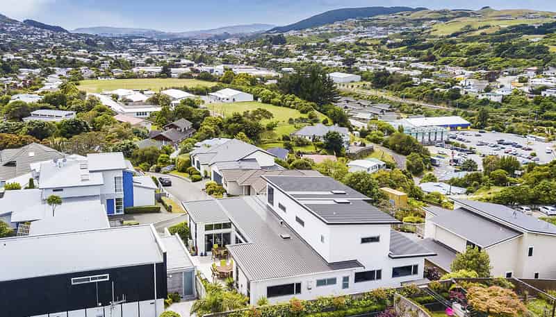 5 Linacre Way, Tawa