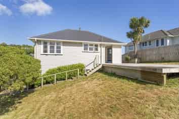 19 Taupiri Crescent, Titahi Bay
