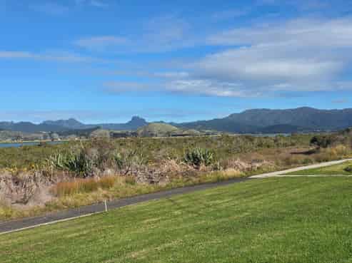 223 Hamiora Street, Matarangi