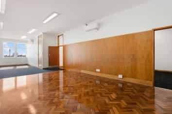 Tidy Dominion Road office space