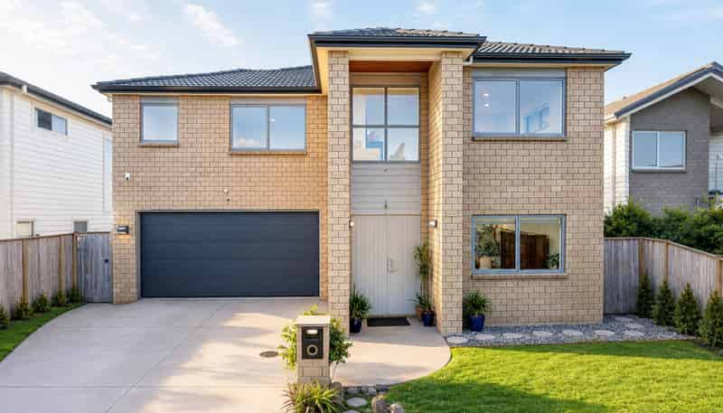 31 Rosewell Crescent, Flat Bush