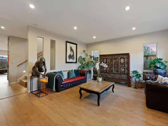 31 Rosewell Crescent, Flat Bush