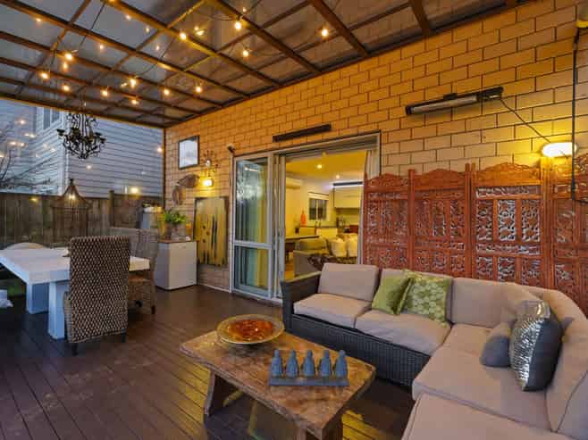 31 Rosewell Crescent, Flat Bush