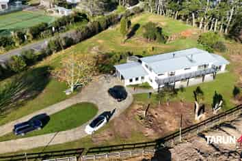 290sqm Office | 3,000sqm Yard | Drury