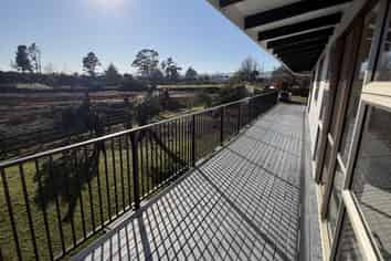 290sqm Office | 3,000sqm Yard | Drury