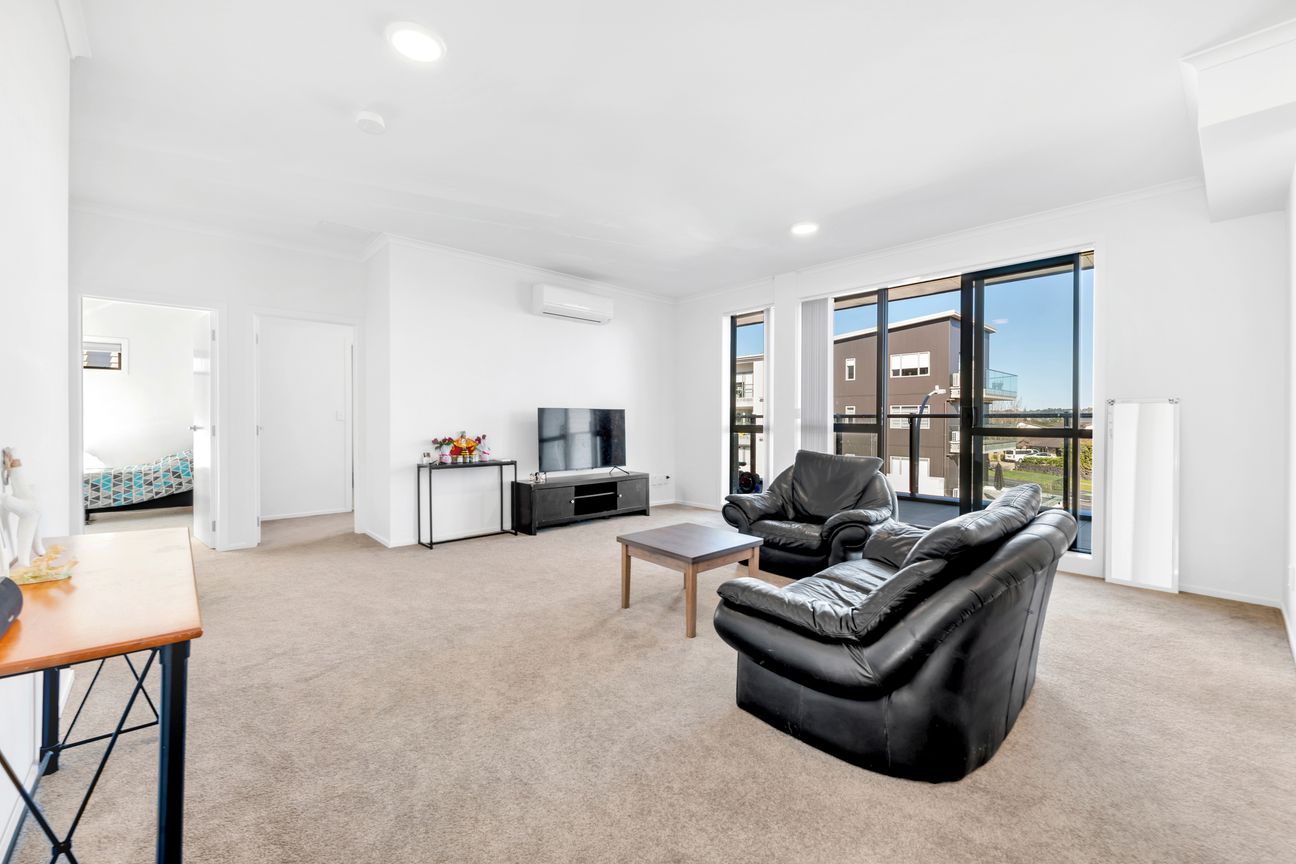 Seriously for Sale by Public Trust - Vista 5
