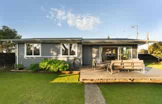 35 Millers Road, Brookfield