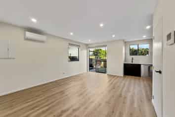 31 Parr Road South, Point Chevalier