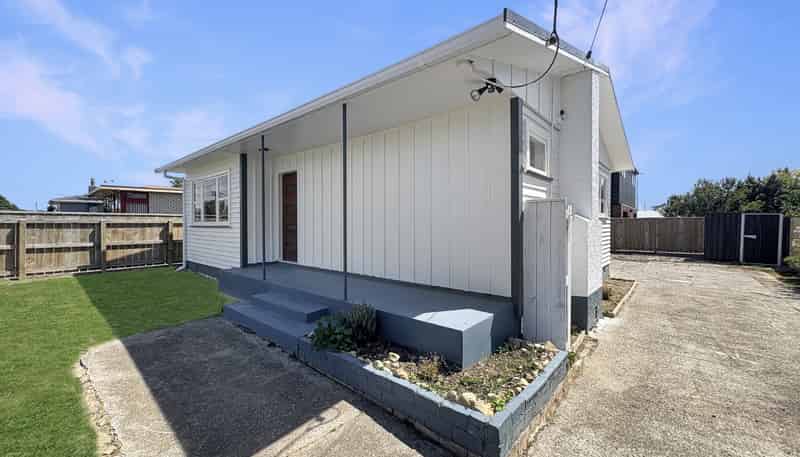 21 Ferguson Street, Levin