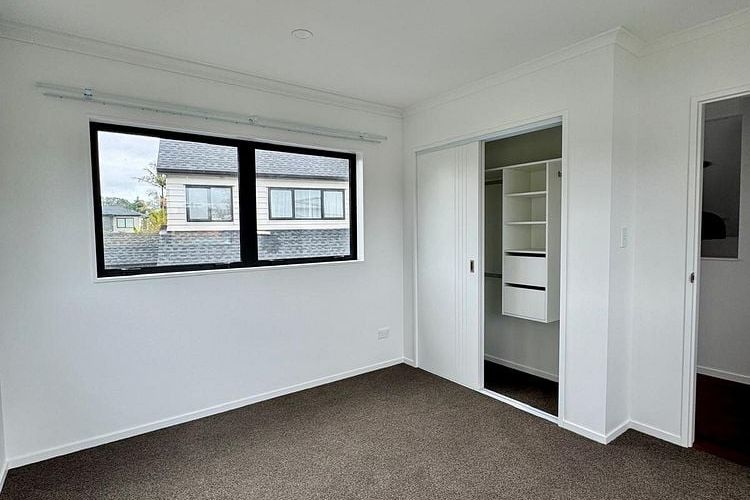 Bright, Modern & just a year old – 3-Bedroom Home – pohled 6