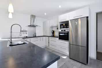 78 Washbourn Drive, Richmond