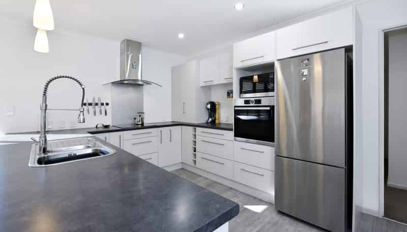 78 Washbourn Drive, Richmond