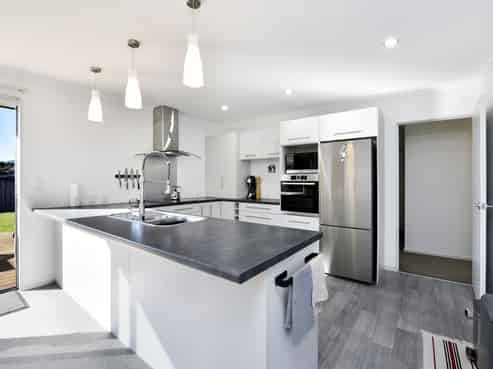 78 Washbourn Drive, Richmond