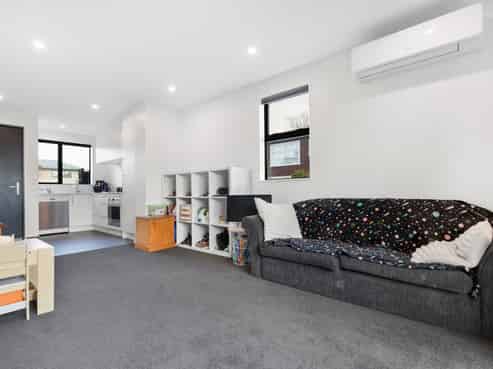 1/27 Harewood Road, Papanui