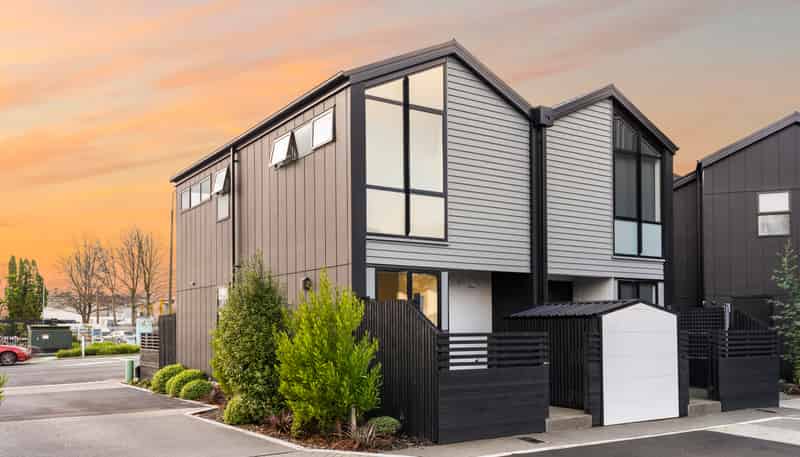 1/27 Harewood Road, Papanui