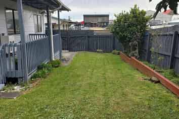2/25 Takanini Road, Takanini