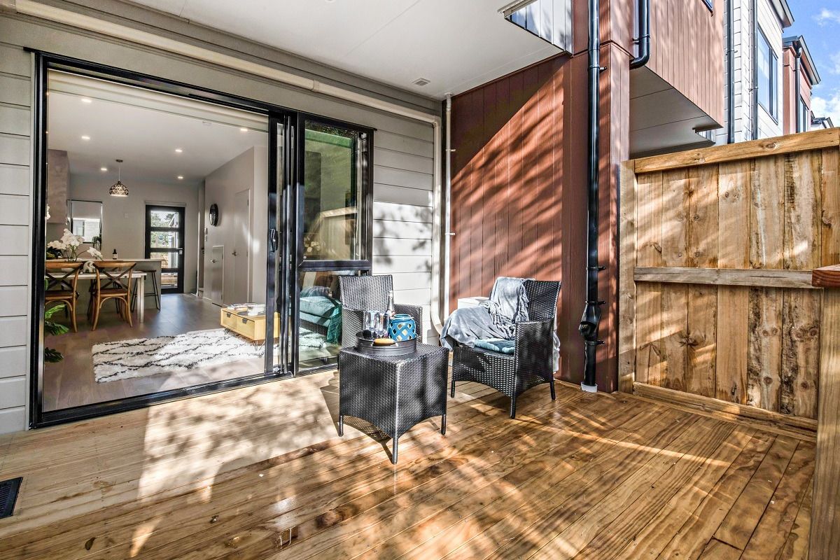 Near New Townhouse located in the LARCHWOOD complex - Meer