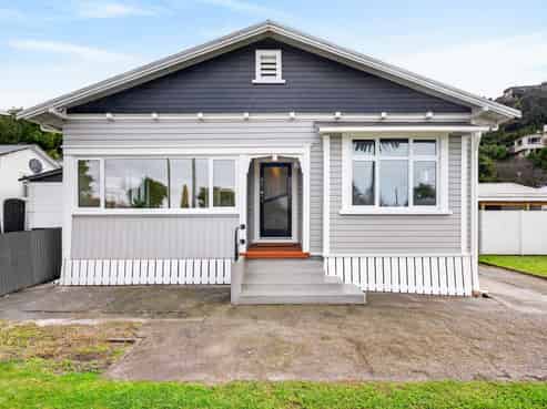 203 Carlyle Street, Napier South