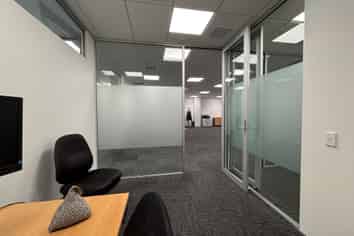 Office - Airport Business Park with Car Parking