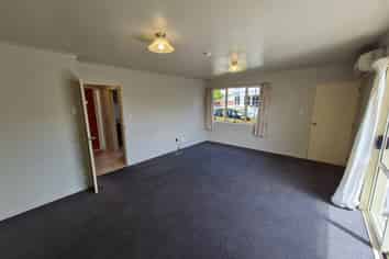2/31 Peverel Street, Riccarton