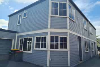 2/31 Peverel Street, Riccarton