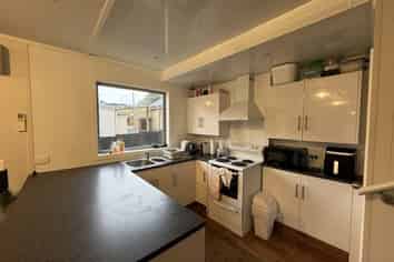 B/14 Agnew Street, North Dunedin