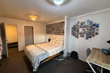 B/14 Agnew Street, North Dunedin