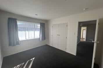 B/2 Bunny Street, Masterton