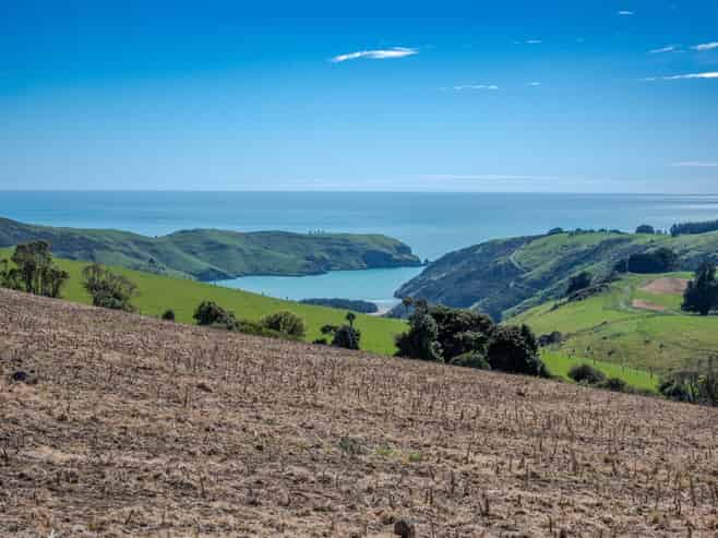 689 Le Bons Bay Road, Le Bons Bay