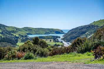 689 Le Bons Bay Road, Le Bons Bay