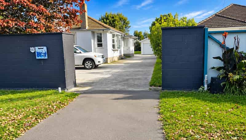 128 Main South Road, Sockburn