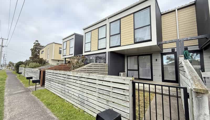 2/2 Parson Lane, Papatoetoe