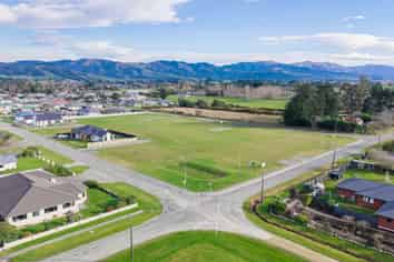  Carlisle, Durham and Oxford Streets, Waimate