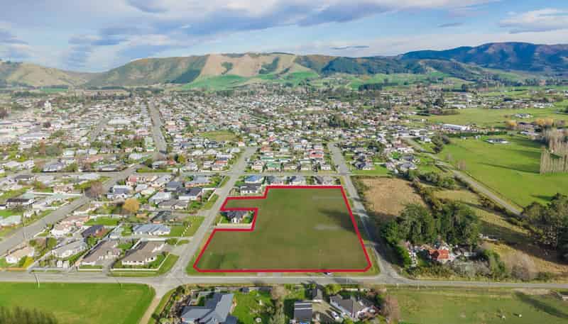  Carlisle, Durham and Oxford Streets, Waimate