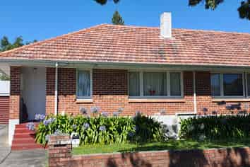 5 Sainsbury Road, Mount Albert