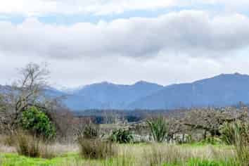 161 Woodstock-Rimu Road, HOKITIKA