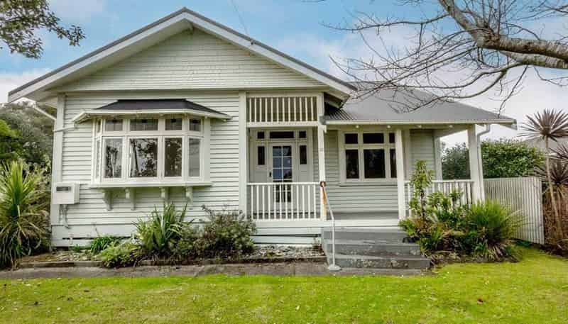 120 Fitzherbert Street, HOKITIKA