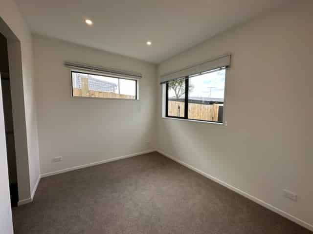 3D Marshall Laing Avenue, Mount Roskill